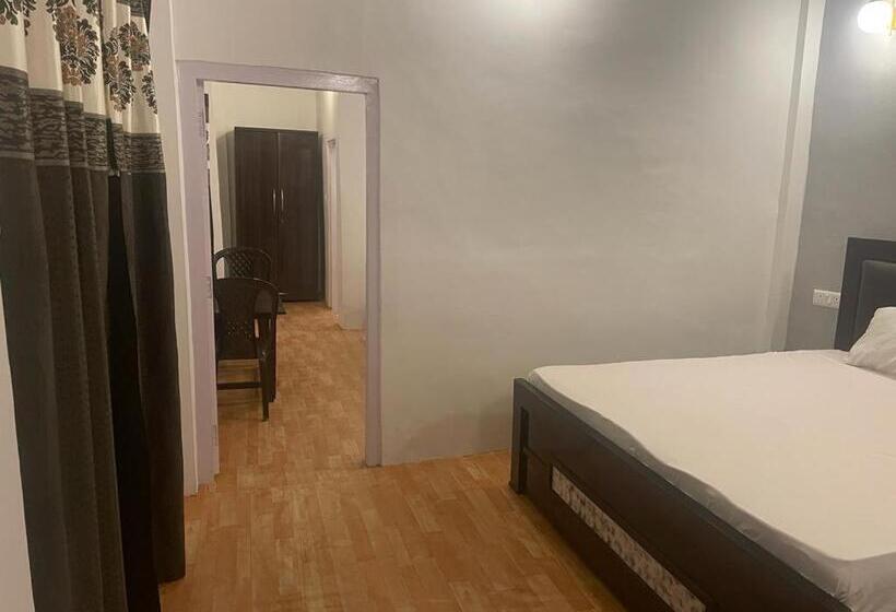 חדר משפחתי נוף להרים, Orchard Hill Retreat