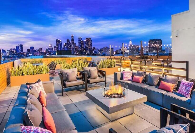 شقة غرفتين, Apart Hotel Near Dodgers Stadium