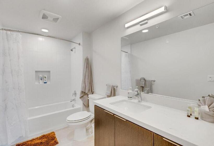 شقة غرفتين, Apart Hotel Near Dodgers Stadium