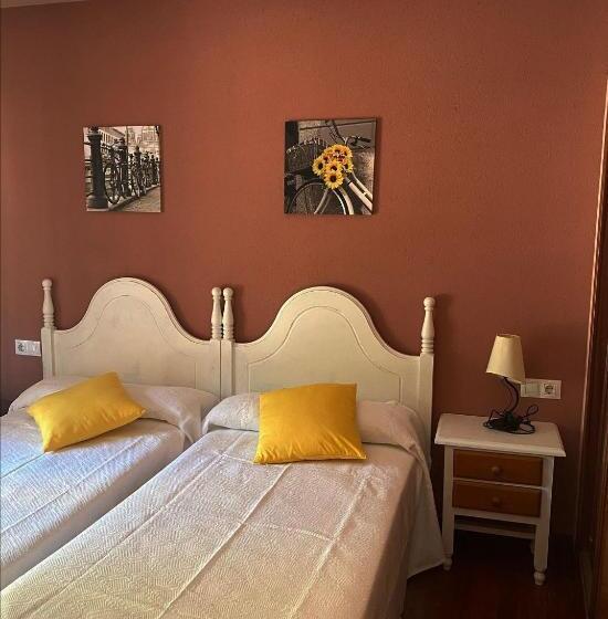 스탠다드 룸 공동 욕실, Albergue Buen Camino