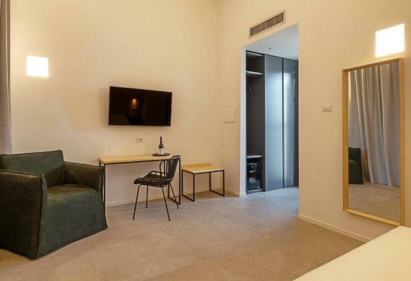 适合残疾人使用的标准间, Baglio Custera