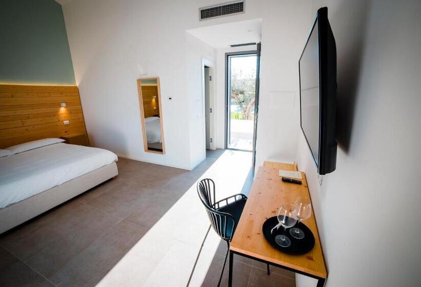 标准间, Baglio Custera