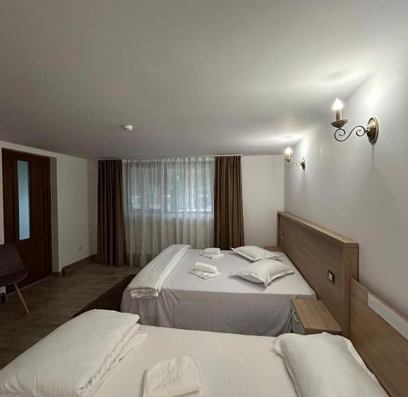 Трехместный Номер Deluxe, Complex Zeus