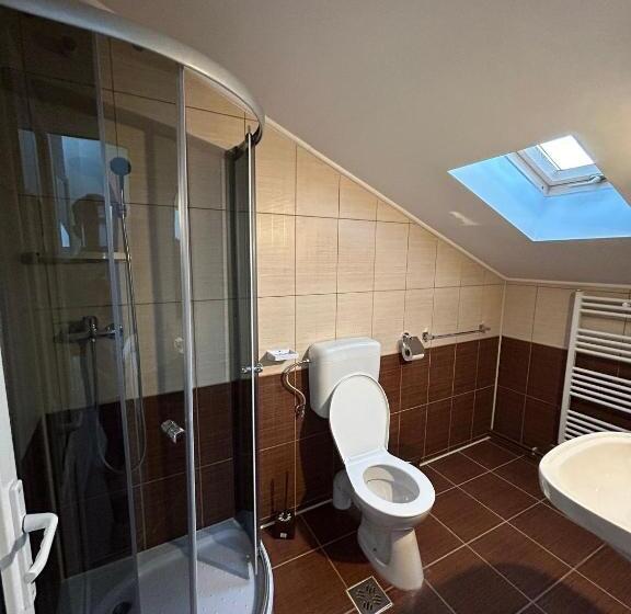 Трехместный Номер Superior, Complex Zeus