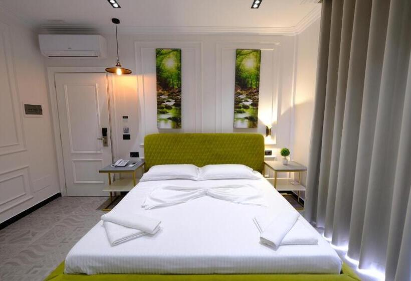带阳台的豪华间, Nolea Boutique