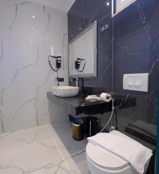 デラックススイート, Nolea Boutique