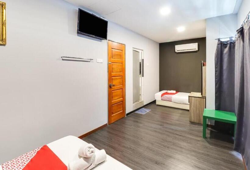 جناح سوبيريور, Oyo 89381 Moonnight