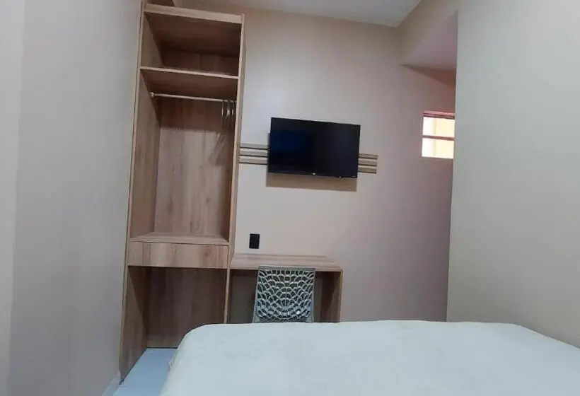 سوییت لوکس, Pousada Bomfim
