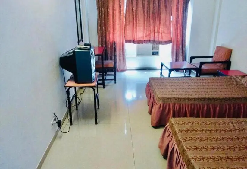 Executive-sviitti, Regency Bina