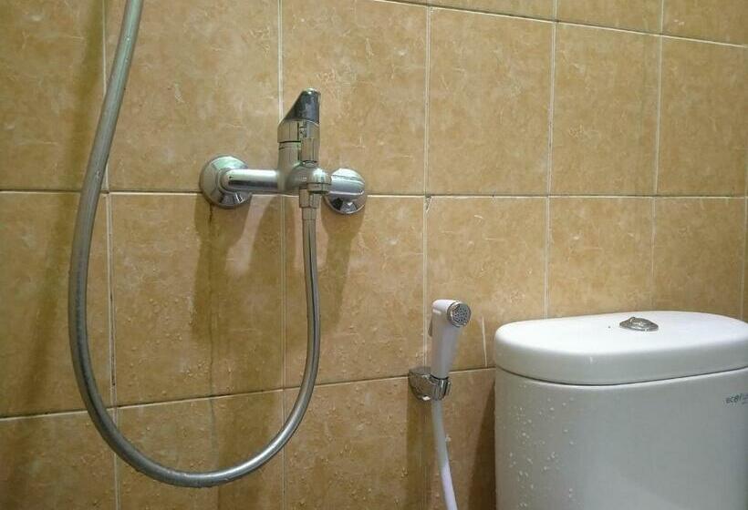 Familjerum, Villa Batu Tua Puncak Mitra Reddoorz