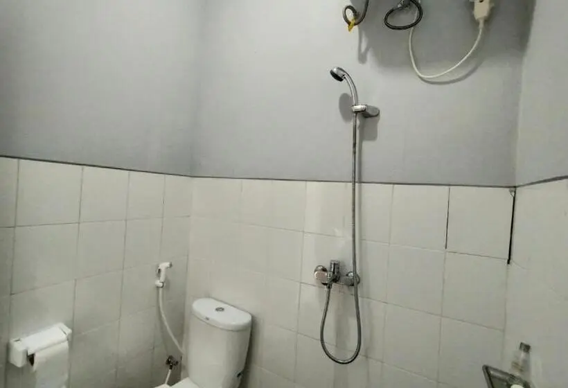 Deluxe-huone, Villa Batu Tua Puncak Mitra Reddoorz