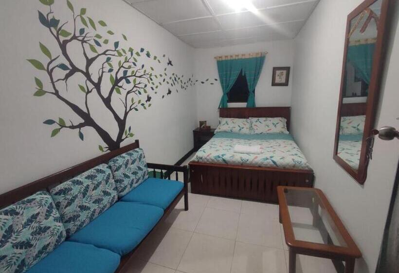 Номер Стандарт Совместная Ванная, Hostal Donde Jose