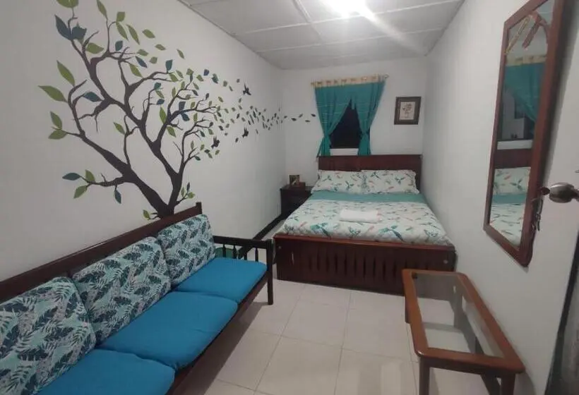 バス共有のスタンダードルーム, Hostal Donde Jose