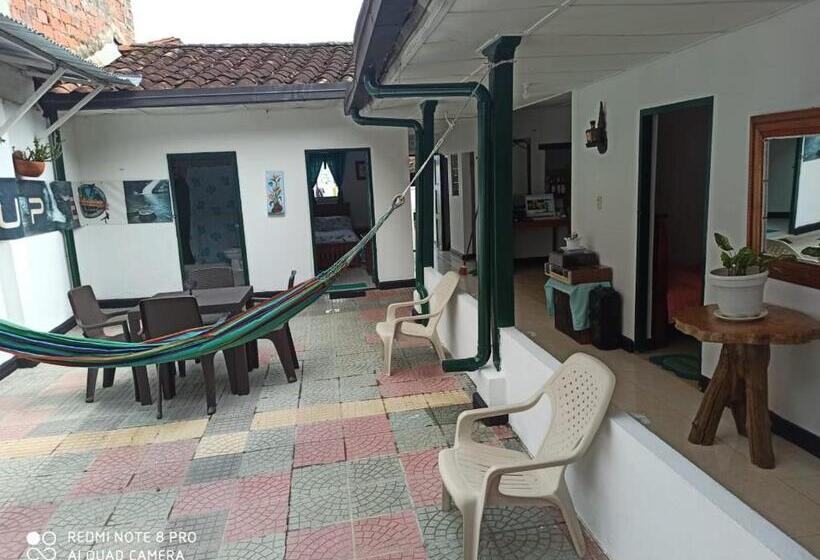 패밀리 룸 공용 욕실, Hostal Donde Jose