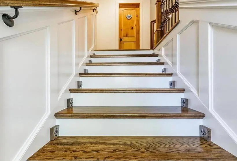 オーシャンビューデラックススイート, De La Bleau B&b