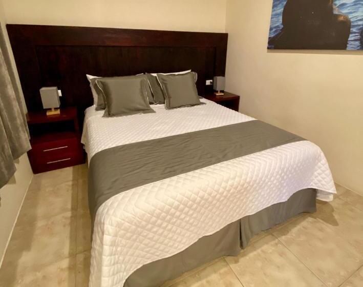 2 Szobás Apartman, Torre Mar Galapagos Boutique Suites