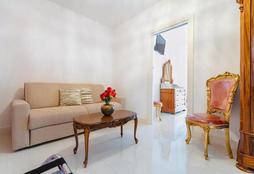 豪华房间, Villa Eleonora Paestum