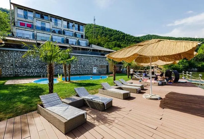 景色の見えるトリプルスタンダードルーム, Pensiunea Decebal Resort Cazanele Dunarii