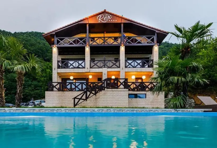 オーシャンビューデラックスルームバルコニー付き, Pensiunea Decebal Resort Cazanele Dunarii