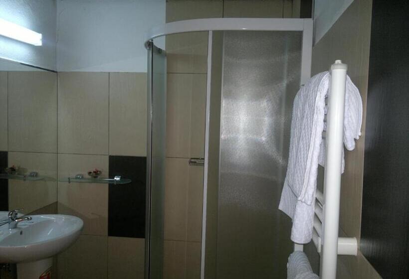 스탠다드 룸, Pensiunea Maria Sibiu