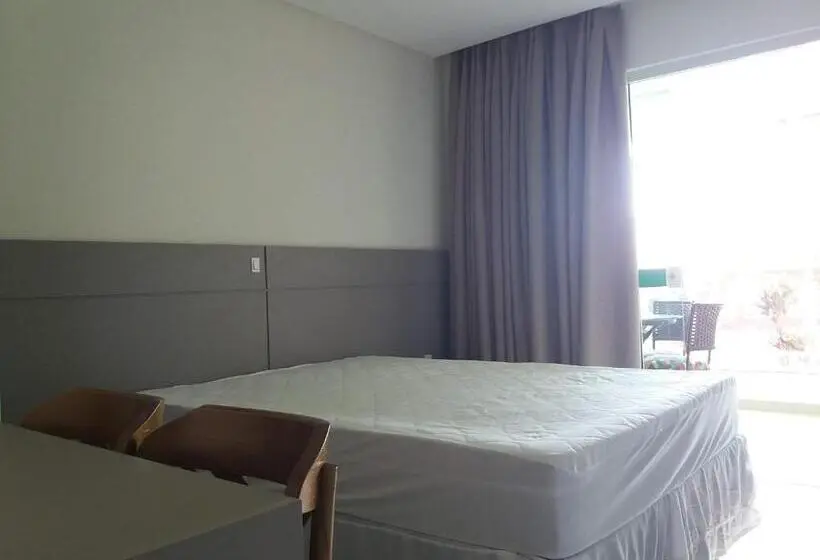سوییت سوپریور, Residencial Caminho Das Praias