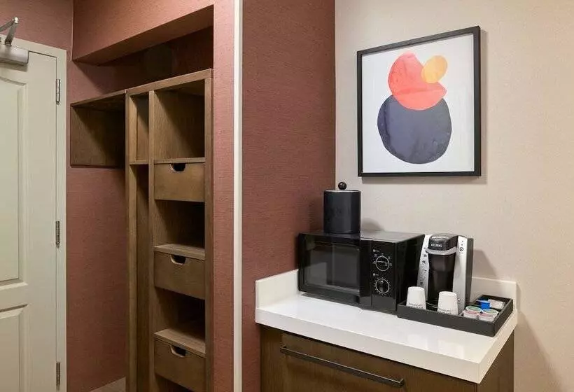 スタンダードルーム, Hilton Garden Inn Bloomington