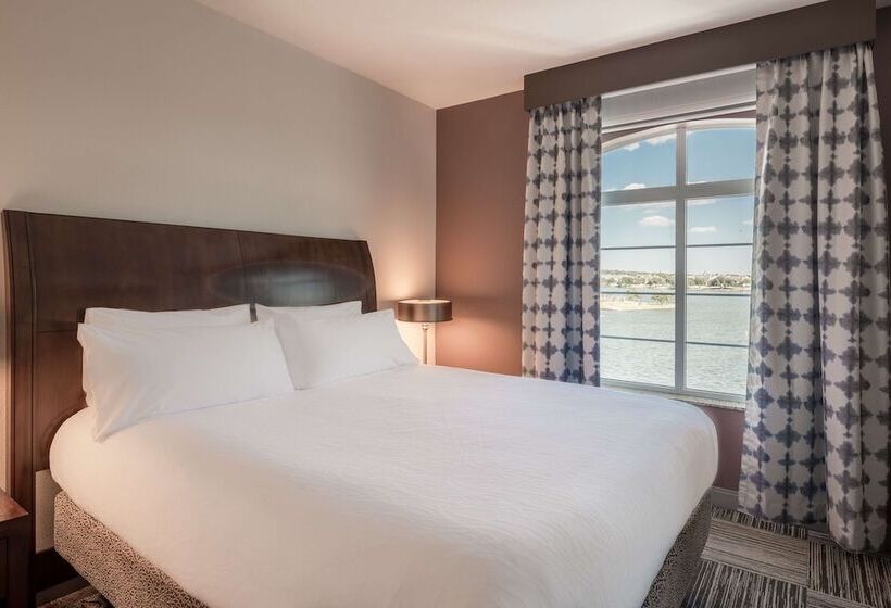 סוויטת ג'וניור, Hilton Garden Inn Granbury