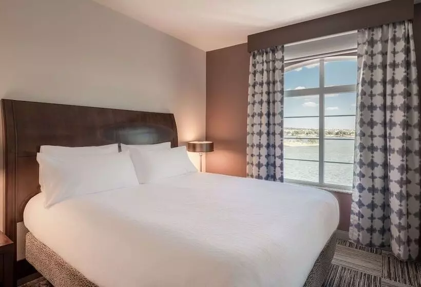 ジュニアスイート, Hilton Garden Inn Granbury