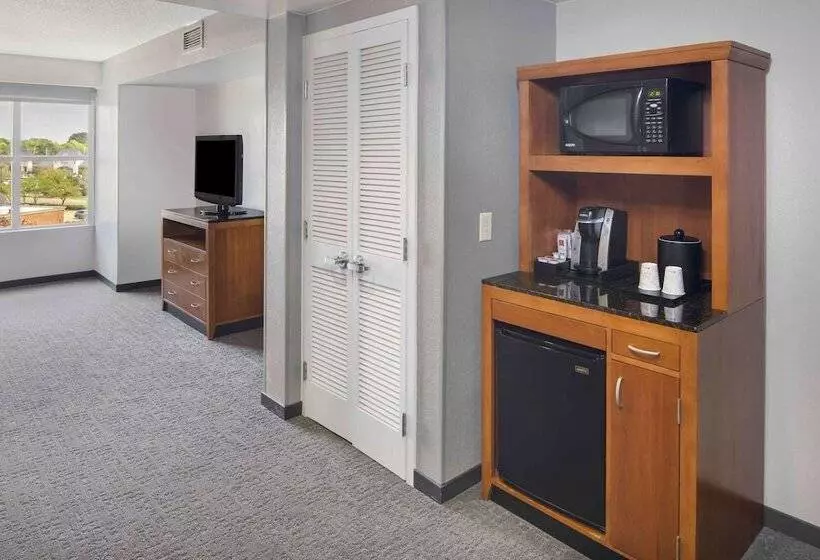 スタンダードルーム, Hilton Garden Inn Jackson/madison