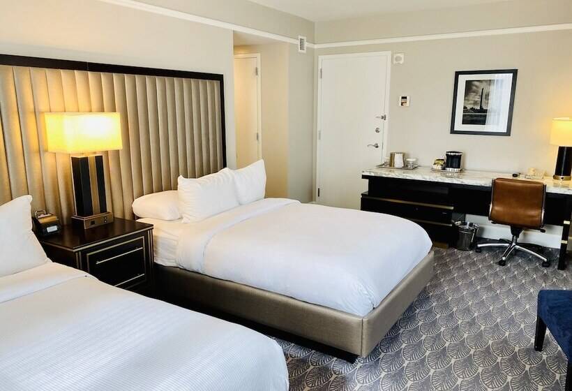 غرفه قياسيه سريرين مزدوجين, Hilton President Kansas City