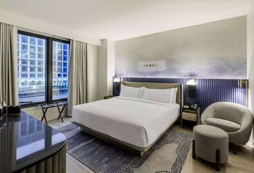 اتاق استاندارد با تخت بزرگ, Hilton President Kansas City