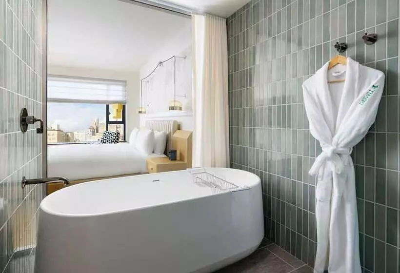 سوییت جونیور لوکس, Hilton President Kansas City