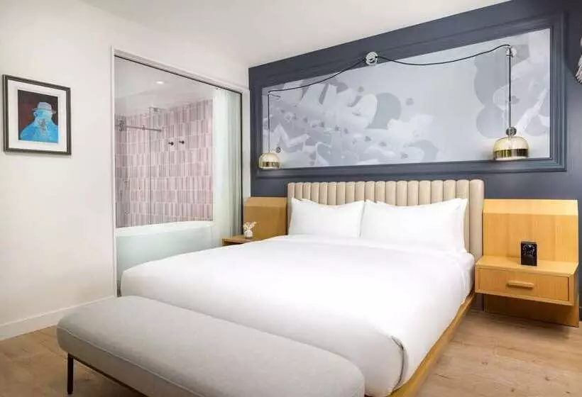 سوییت جونیور لوکس, Hilton President Kansas City