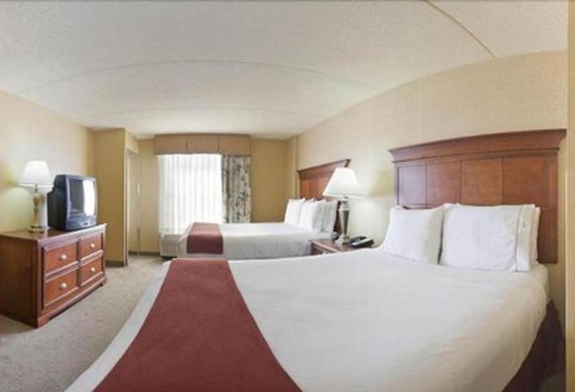 Quarto standard, Holiday Inn Express & Suites Bloomington, An Ihg