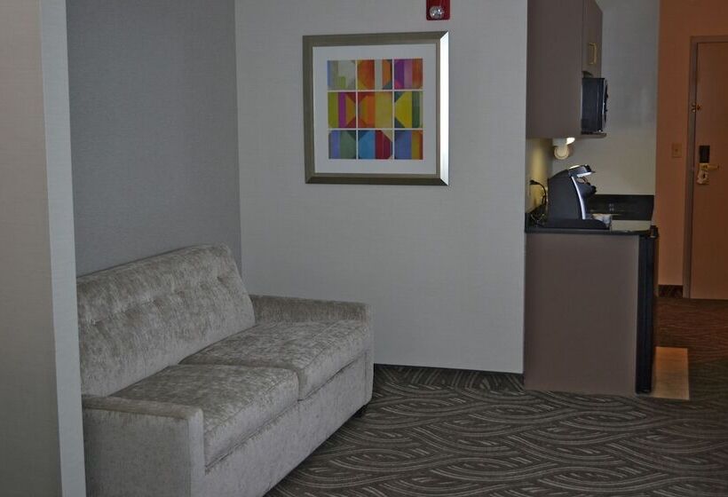 חדר סטנדרט, Holiday Inn Express & Suites Kent University Area By Ihg