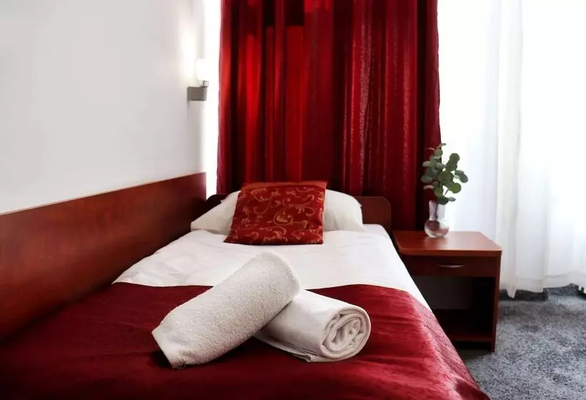 اتاق استاندارد یک نفره, Lothus