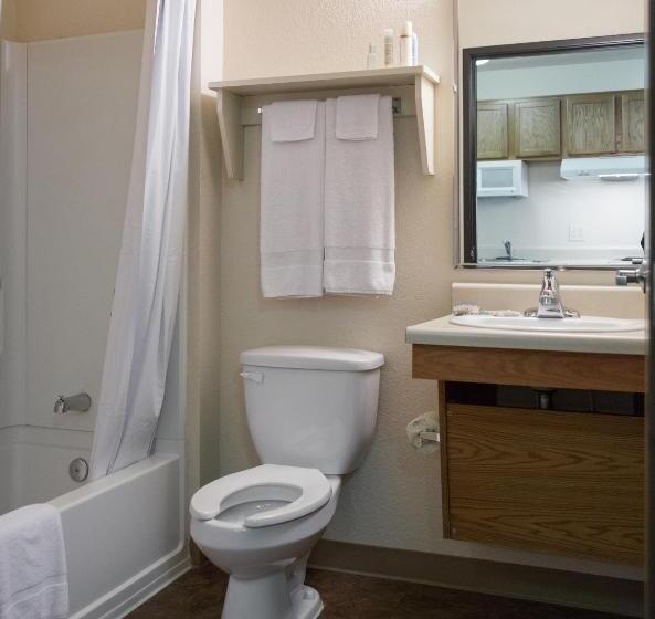 غرفه قياسيه سريرين مزدوجين, Woodspring Suites Raleigh Apex