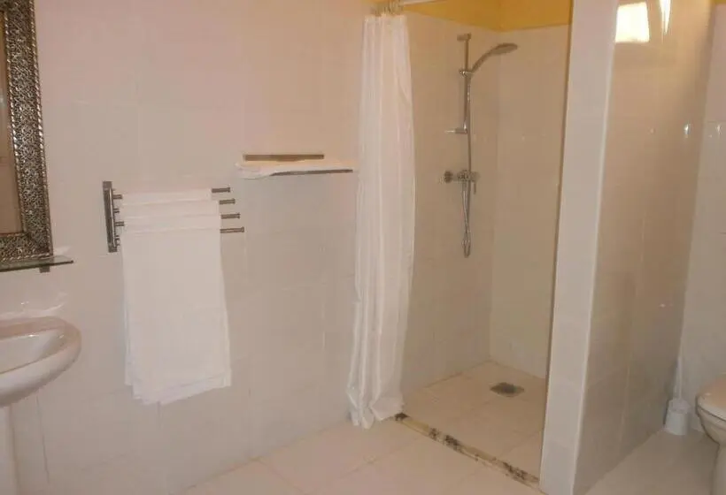 スタンダード４人部屋, Auberge Amellagou