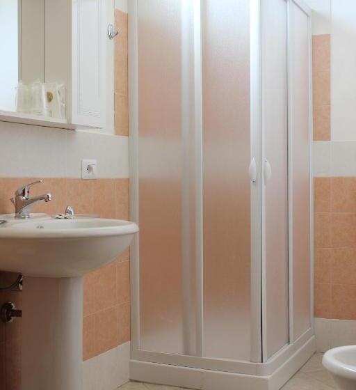 חדר סטנדרט לשלושה עם נוף לגינה, Baglio Bellavista