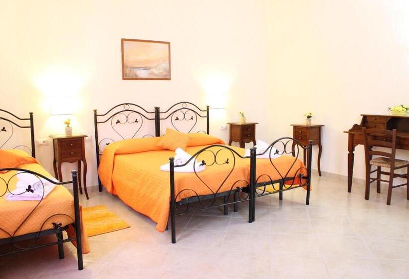 חדר סטנדרט לשלושה עם נוף לגינה, Baglio Bellavista