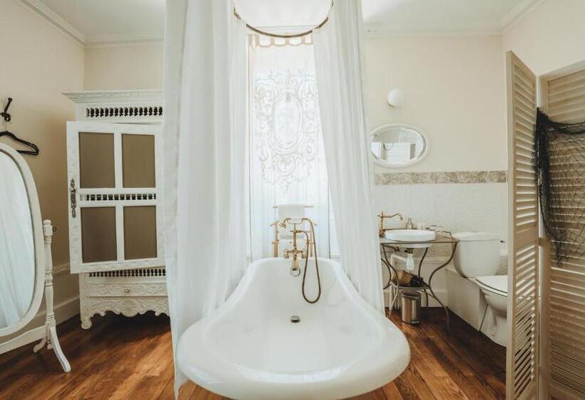 スーペリアールーム, Château Du Guérinet