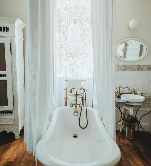 スーペリアールーム, Château Du Guérinet