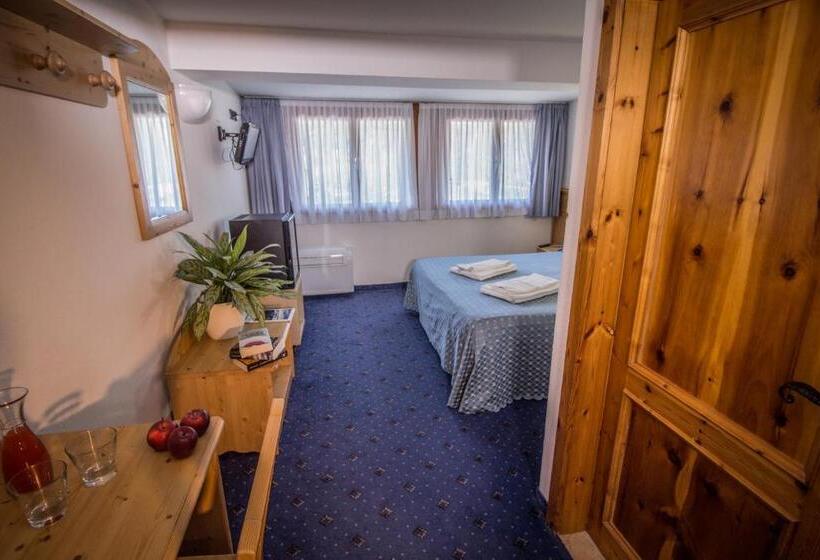 חדר משפחתי, Garnì Bellavista