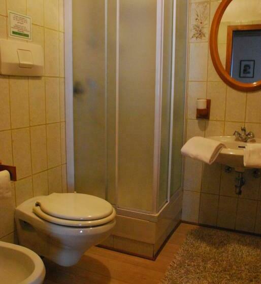 חדר סטנדרט לארבעה, Garnì Zanella