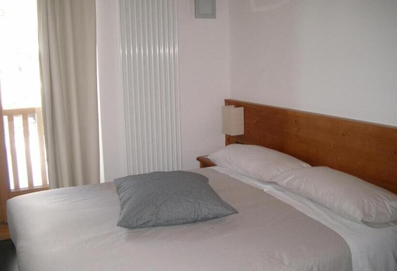 דירת שני חדרים, Garnì Zanella