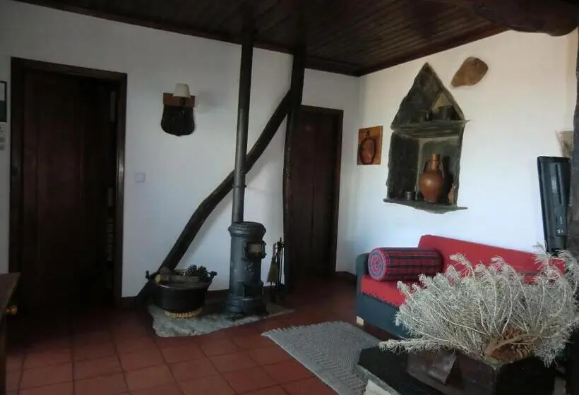 Talo 1 Makuuhuone, Quinta Das Aveleiras