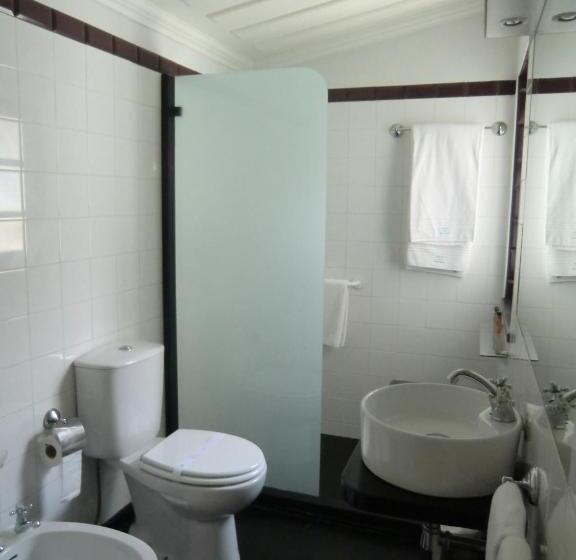 침실 3개 주택, Quinta Das Aveleiras