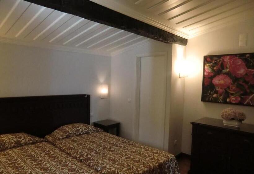 침실 3개 주택, Quinta Das Aveleiras