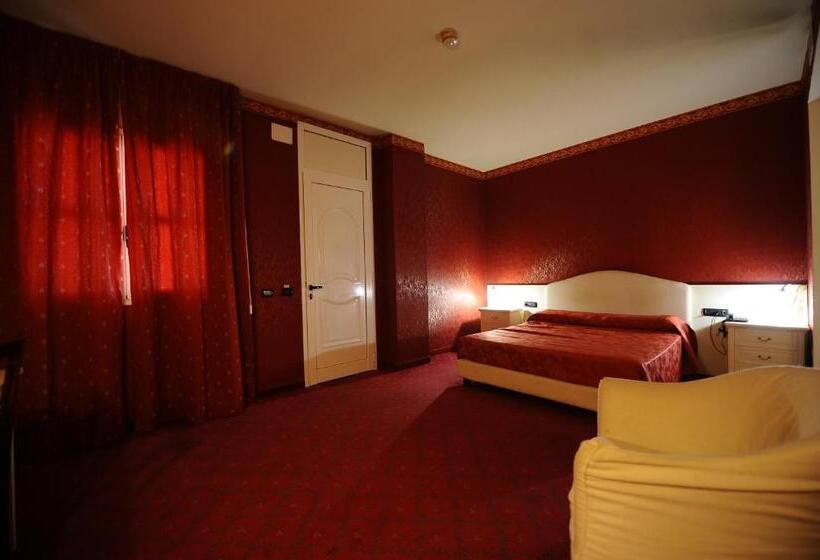 套房, Motel Flower