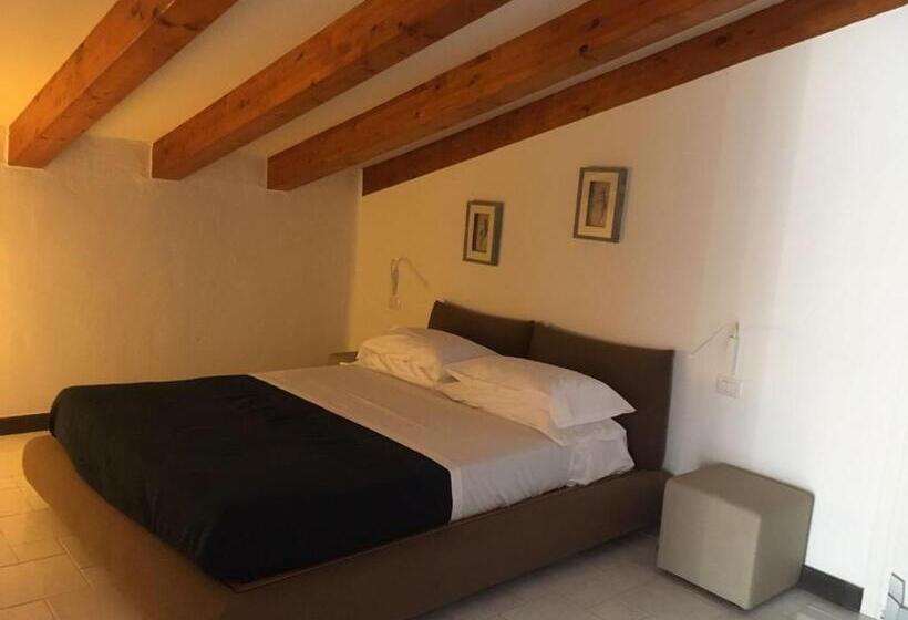 Апартаменты Deluxe 2 Спальни Вид на Море, Nerossidiana